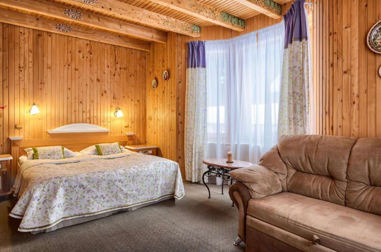 Lavanda Country Club Tatariv Ngoại thất bức ảnh